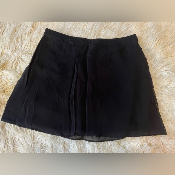 New Nasty Gal Black Sequined Skirt Size S - Picture 8 of 8